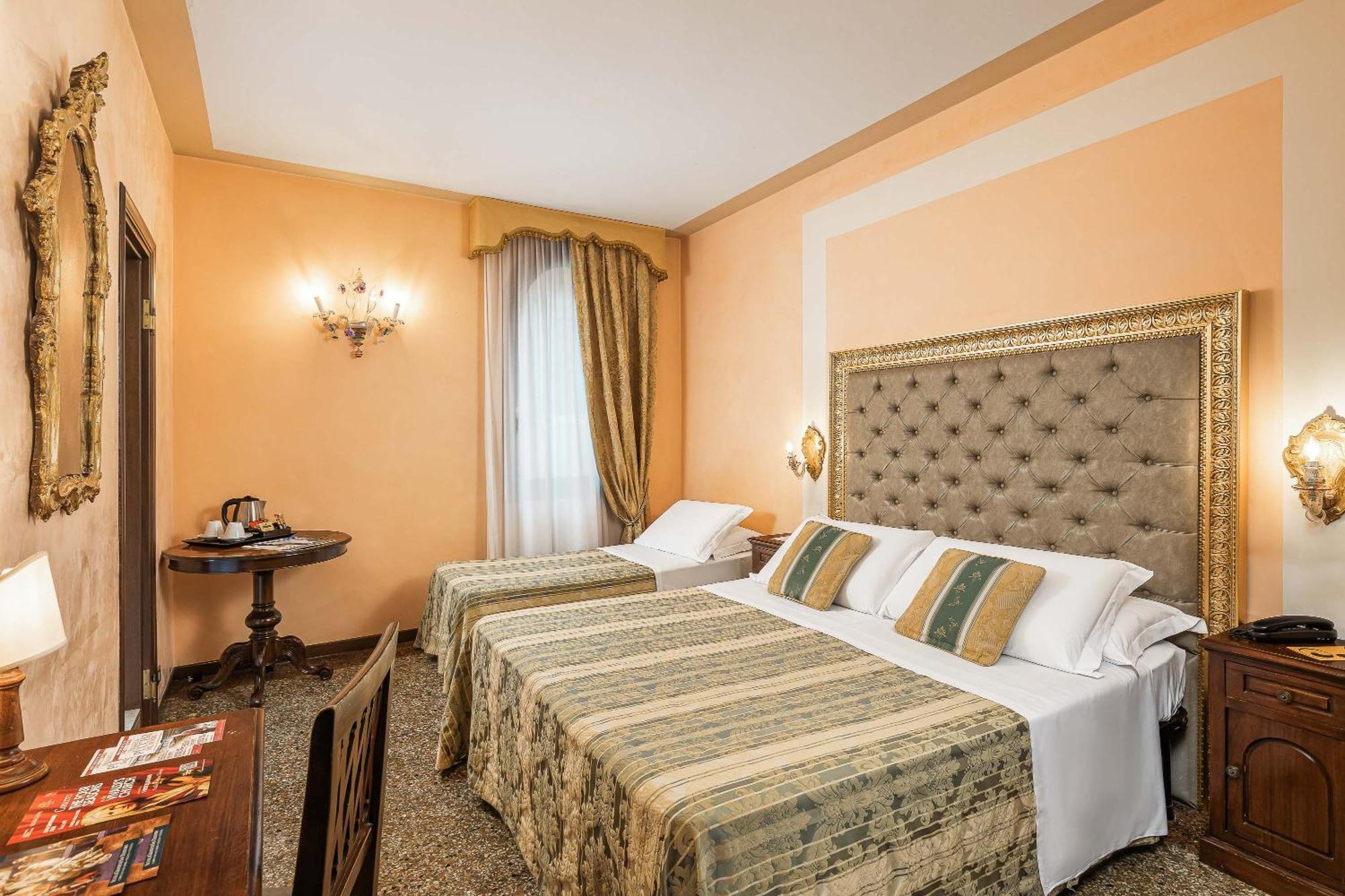 Hotel Marconi Венеция Экстерьер фото