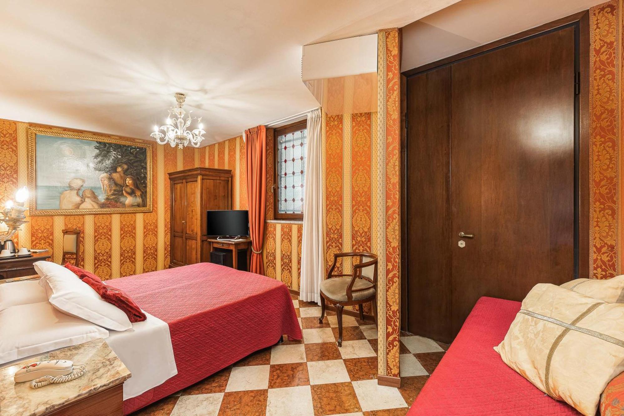 Hotel Marconi Венеция Экстерьер фото