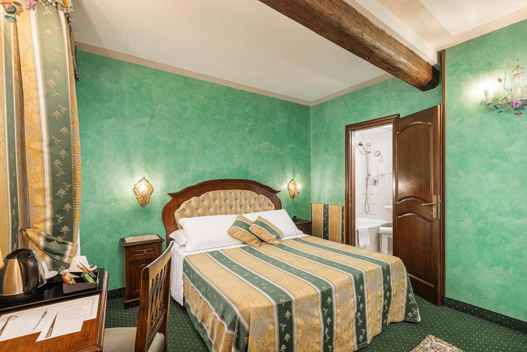 Hotel Marconi Венеция Экстерьер фото
