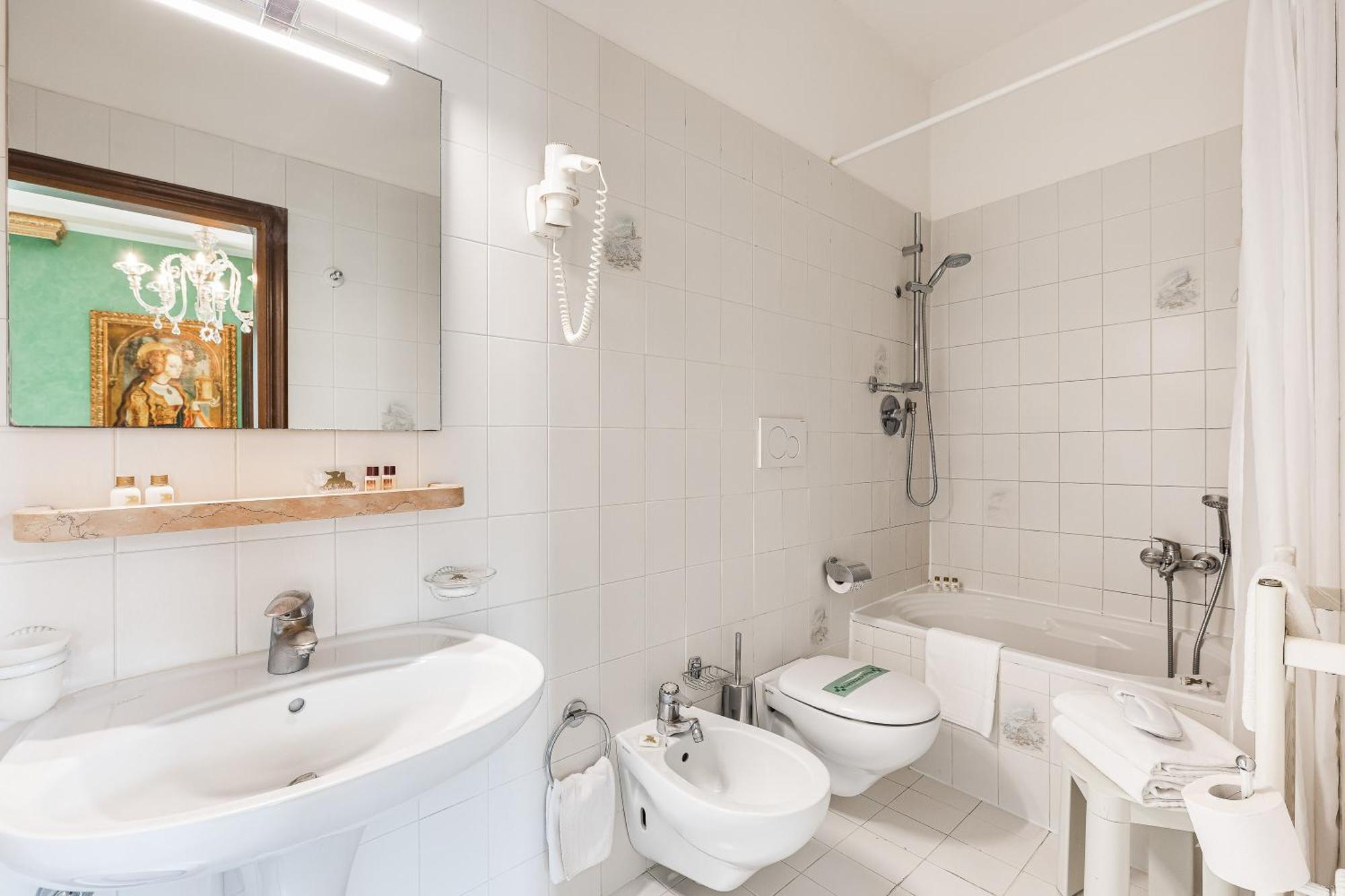 Hotel Marconi Венеция Экстерьер фото