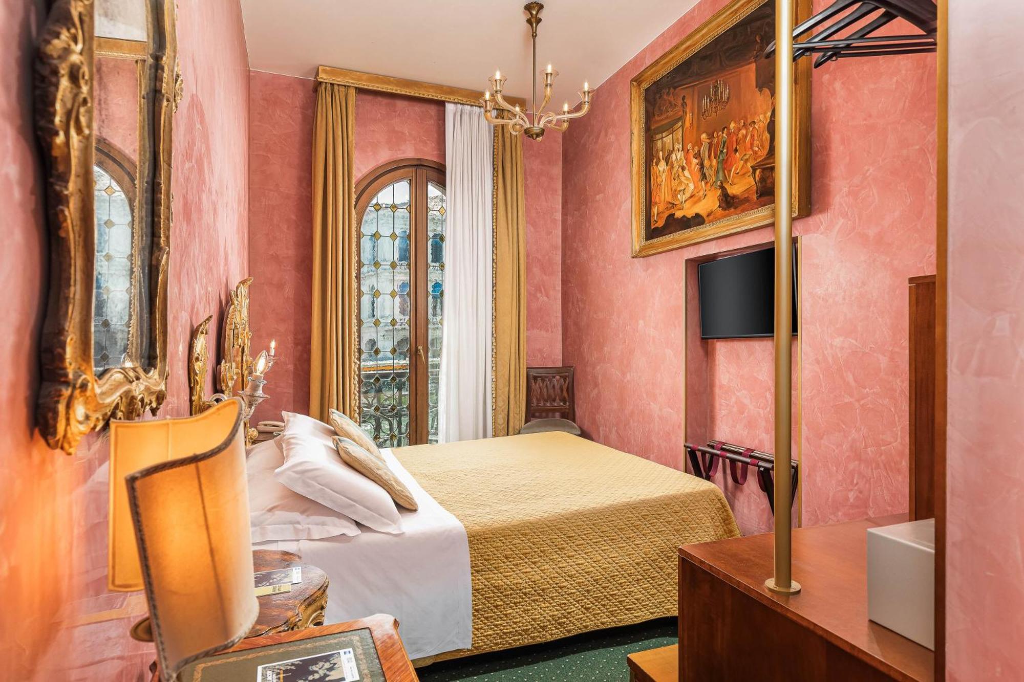 Hotel Marconi Венеция Экстерьер фото